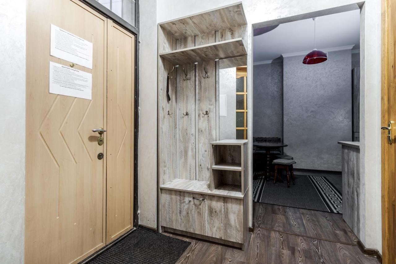 Akademika Hnatyuka Apartment Lviv Luaran gambar